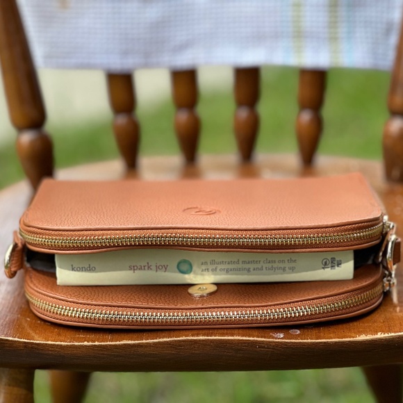 LEATHER CROSSBODY BAG - Picture 3 of 6